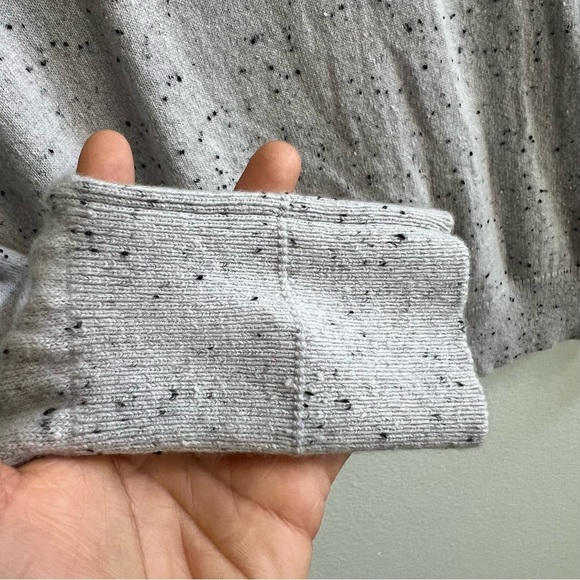 Everlane The 100% Cashmere Crew Neck Speckled Sweater Size Small - Picture 4 of 9